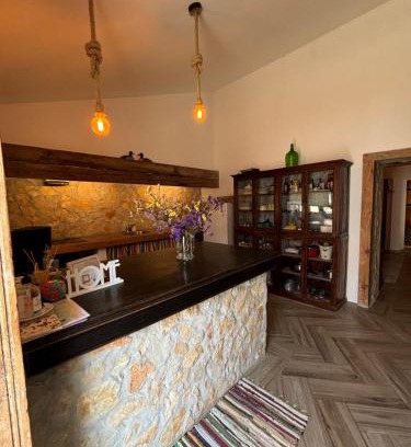 Mertola Apartment | Discover Casa das Flores near Parque Natural Guadiana