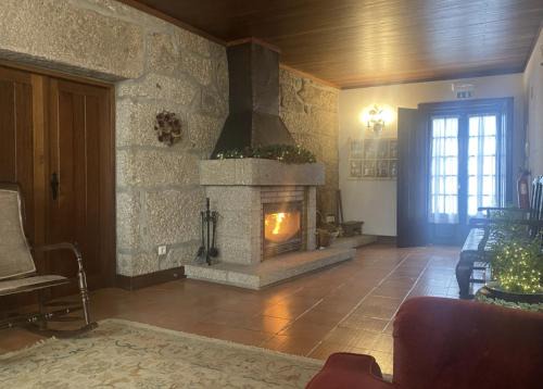 Rio de Moinhos Villa | Oceanfront Retreat at Casa das Mouras - 4-Star Perfection