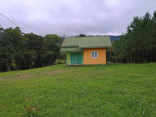 Doutor Pedrinho House | Cozy Casa das Palmeiras: Pet & Child Friendly Retreat