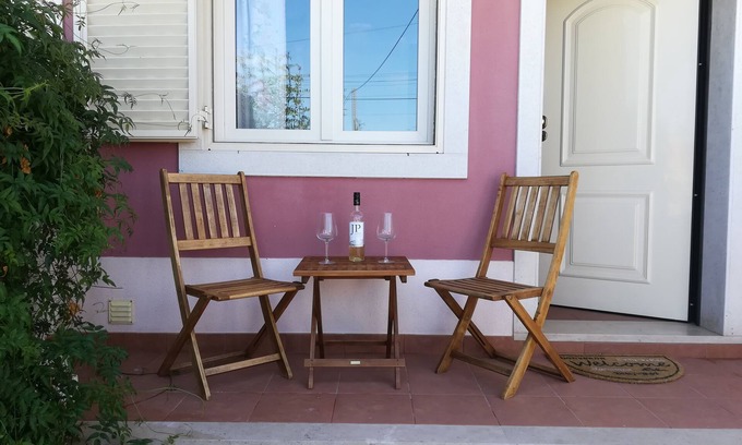 Faulha House | Oceanfront Bliss at Casa das Verbenas - Rated 9.6/10