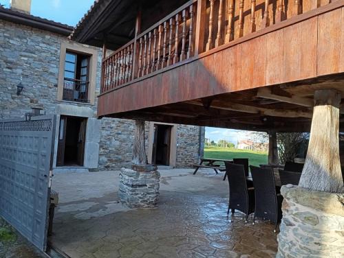 San Pedro de la Ribera House | Pet-Friendly Retreat at Casa de Aldea La Caramba