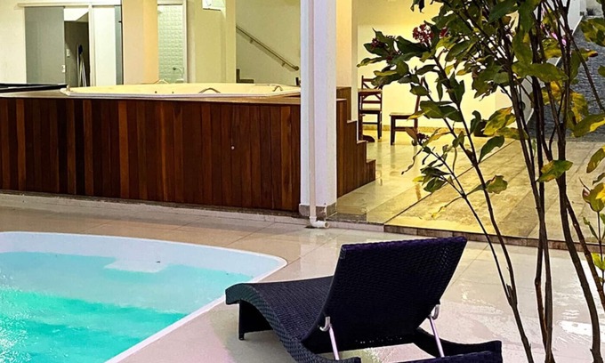 Sion House | Casa de alto luxo com piscina, churrasq e jacuzzi