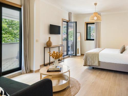 Arouca House | Discover Casa de Arouca: Top-Rated Suites with Kitchen