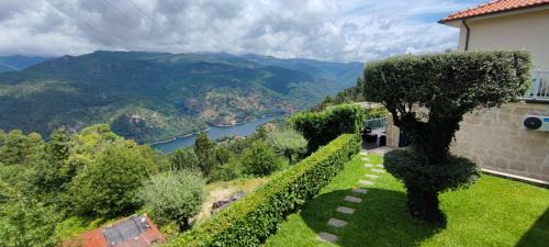 Cova House | Oceanfront Retreat at Casa de Balinhas - Gerês, Rated 9.8