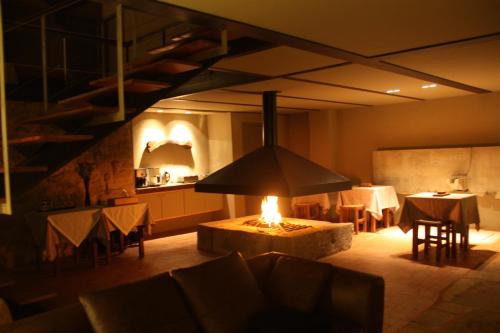 Sobral de Monte Agraco House | Family-Friendly Stay at Casa de Campo Moinhos da Gozundeira