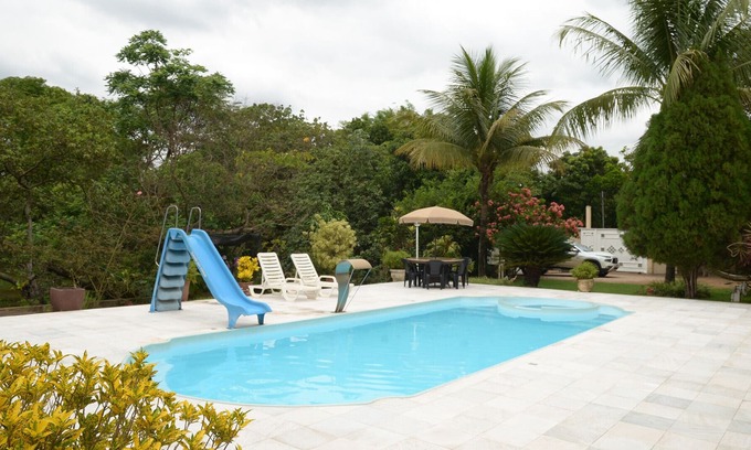 Delta House | Casa de campo c WiFi, piscina e churrasq -Delta/MG