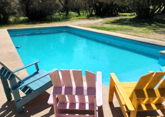 Zapallar House | Discover Casa de Campo Catapilco with Oceanfront Pool Access