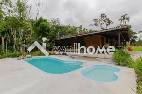Sao Joao do Itaperiu House | Relaxing Casa de Campo with Pool in Itaperu, Pet Friendly