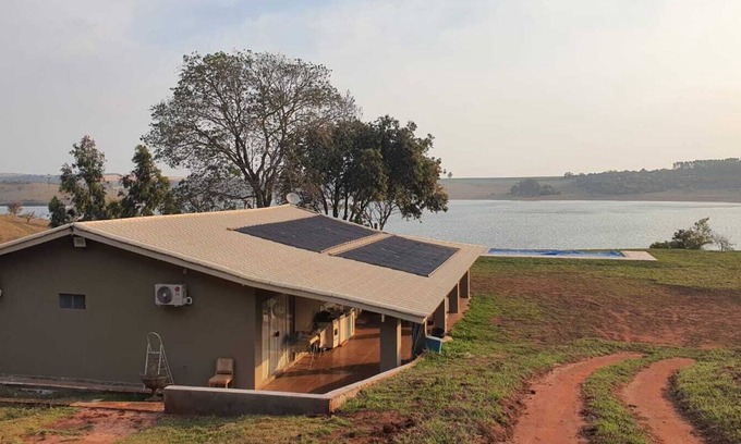 Itai Cottage | Elegant Casa de Campo by the Reservoir with Private Pool