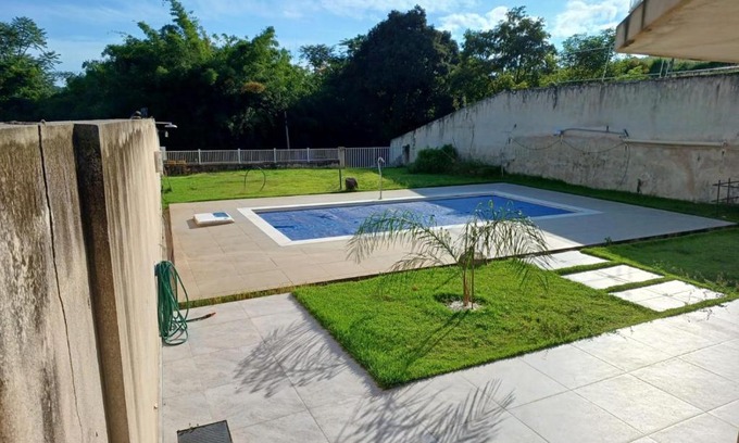 Joanopolis House | Relax at Casa de Campo: Pet-Friendly Retreat with Pool