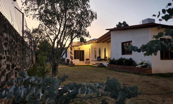 Huasca De Ocampo Ski Chalet | Pet-Friendly Oasis at Casa de Campo Santa Elena - 4 Stars