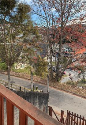 Vila Loli House | Pet-Friendly Retreat at Casa de Campos do Jordão - 9.4/10