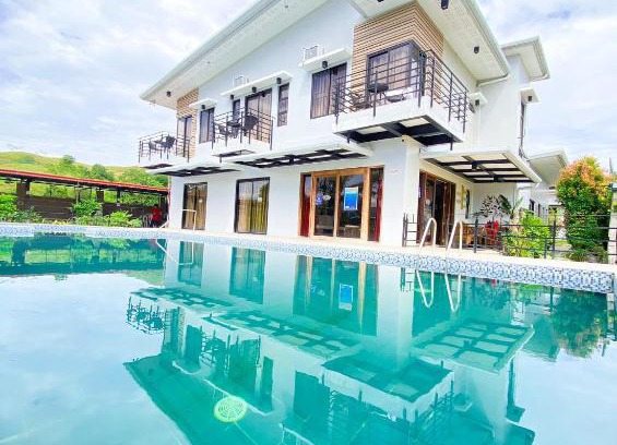 Aritao Hotel | Family-Friendly Retreat at Casa De Española Hotel & Resort