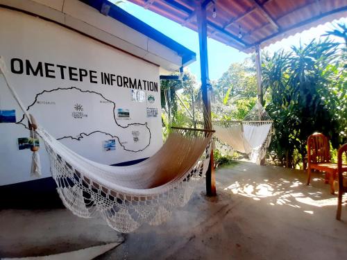 Moyogalpa House | Pet-Friendly Casa de Gio: Rated 9/10 for Family Comfort