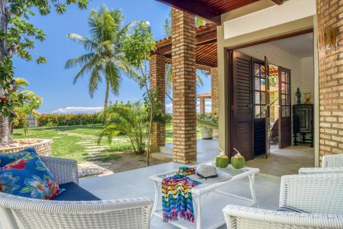 Barreira do Boqueirao House | Escape to Casa de Japaratinga with Oceanfront Amenities