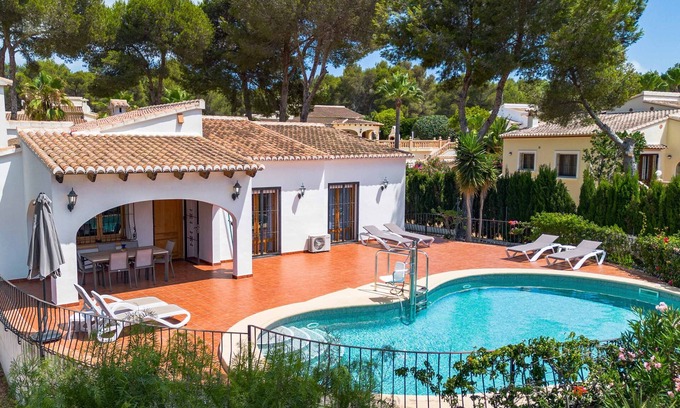 Media Luna Villa | Inviting Casa de la Risa Villa with Private Pool & Spa