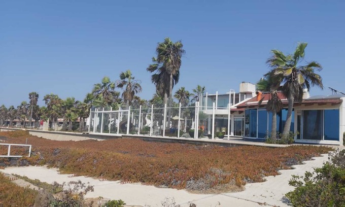 Ensenada House | Beachfront Oasis: CASA DE LOS ABUELOS with Ocean Views