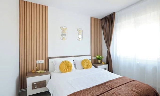 Timisoara Apartment | Family-Friendly Retreat at Casa de Oaspeti Venus