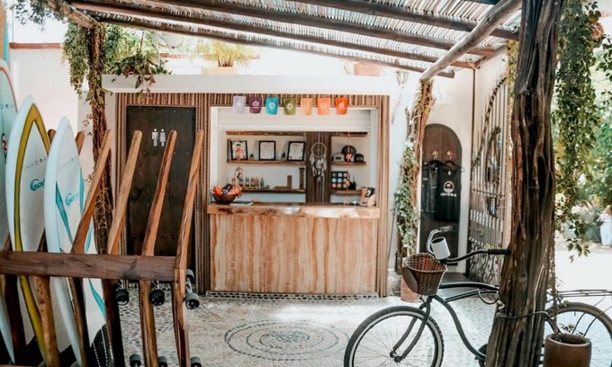 Brisas de Zicatela Hotel | Experience Casa de Olas Boutique Hotel with Breakfast Included