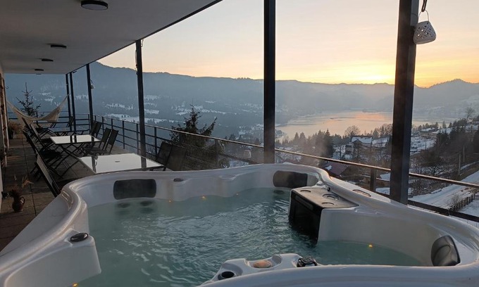 Colibita House | Discover Casa de pe Stâncā: Pet-Friendly Retreat Awaits