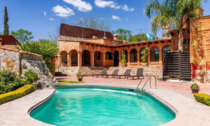 La Magdalena House | Casa De Piedra: 4-Star Oasis with Pool & Pet-Friendly Perks
