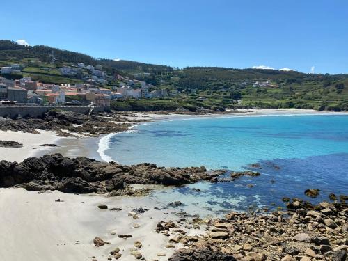 Laracha House | Beachfront Casa de Playa Tabi Caión: Pet-Friendly Retreat