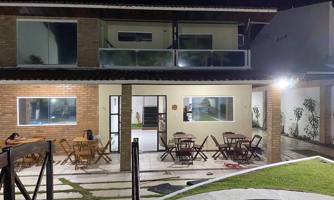 Barra Nova House | Cozy Casa de Praia Beira Mar with Oceanfront Pool Access