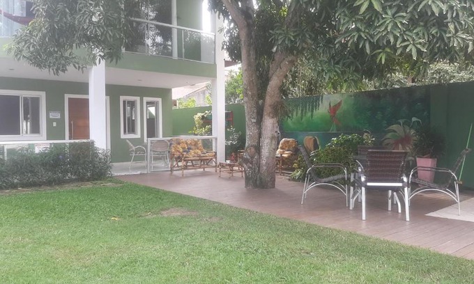 Centro House | Beachfront Bliss at Casa de Praia Guarapari