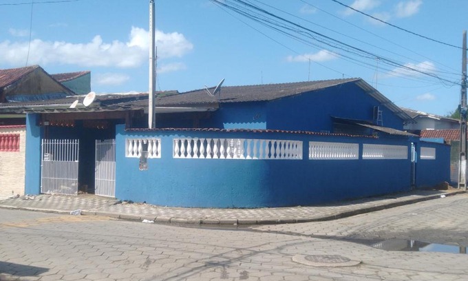 Mongagua House | Pet-Friendly Retreat at Casa de Praia Mongaguá - Rated 8.7