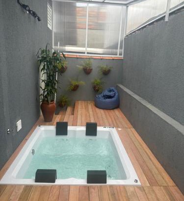 Itanhaem House | Pet-Friendly Casa de Praia Olonan Beach with Ocean Views