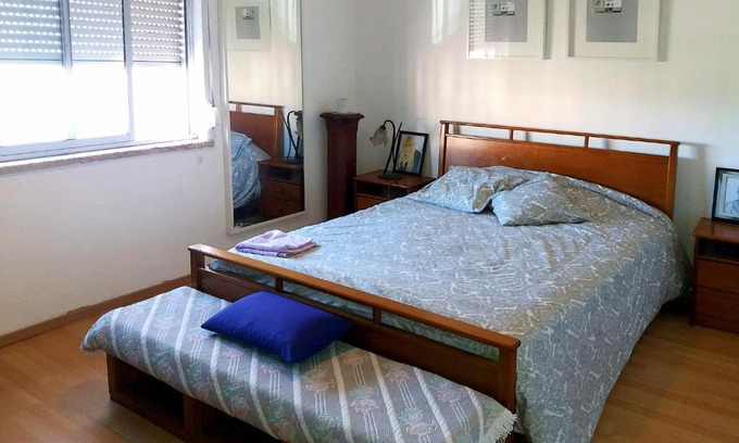 Aldeia de Paio Pires House | Cozy Casa de Praia: Family & Pet-Friendly in Lisbon