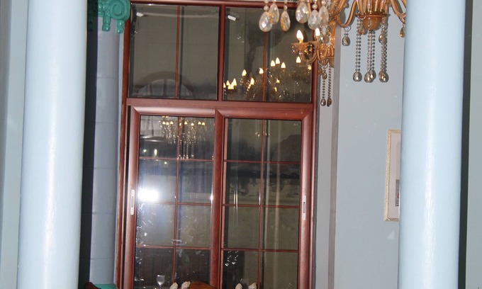 Municipality of Diez de Octubre House | Discover Casa de Renta Vladimir & Yudy: Family-Friendly Retreat