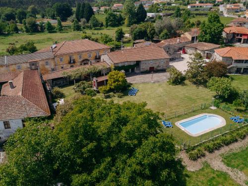 Povoa de Lanhoso House | Pet-Friendly Casa de Requeixo with Oceanfront Pool Access
