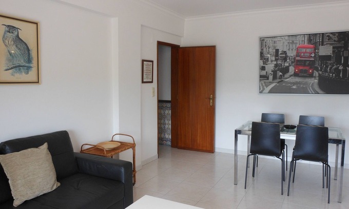 Santa Maria e Sao Miguel Apartment | Relax at Casa de Sintra: Family-Friendly Getaway