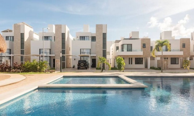 Ejidal Villa | Welcoming Retreat at Casa de Tia y Tio with Pool & Pets