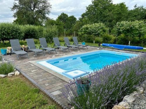 Avrig House | Relax at Casa de vacanță Ovidiu with Pool & Pet Friendly