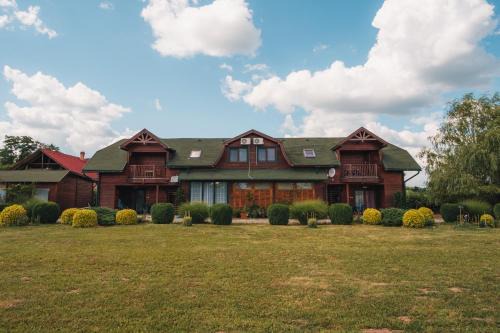 Beclean House | Perfect Getaway at Casa de vacanta ROUA DIMINETII - Rated 9.6