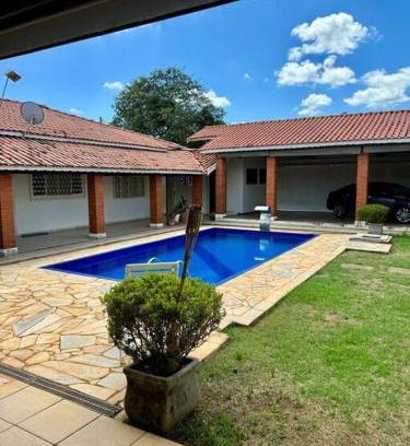 Sao Pedro House | Relaxing Retreat with Pool in São Pedro - Pet Friendly