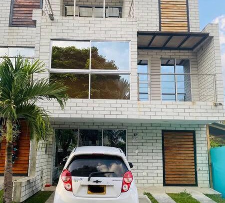 Otrabanda Apartment | Discover Casa de Verano: Pet-Friendly Retreat in Sopetrán