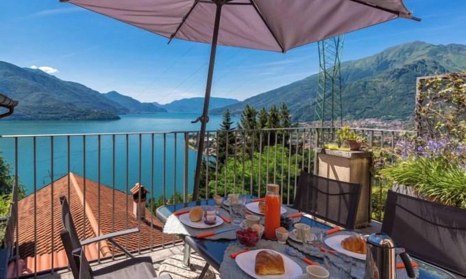 San Carlo Apartment | Experience Casa degli Angeli: Oceanfront Retreat with Spa
