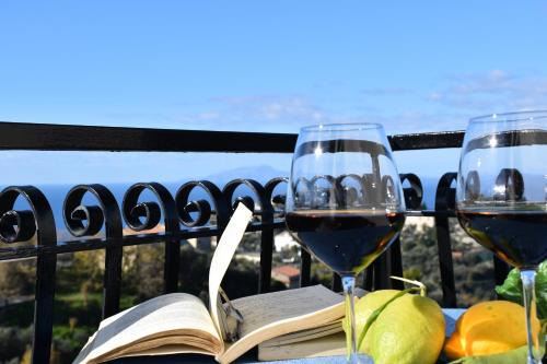 Schiazzano Apartment | Pet-Friendly Stay at Casa dei Limoni - Guest Rated 10/10