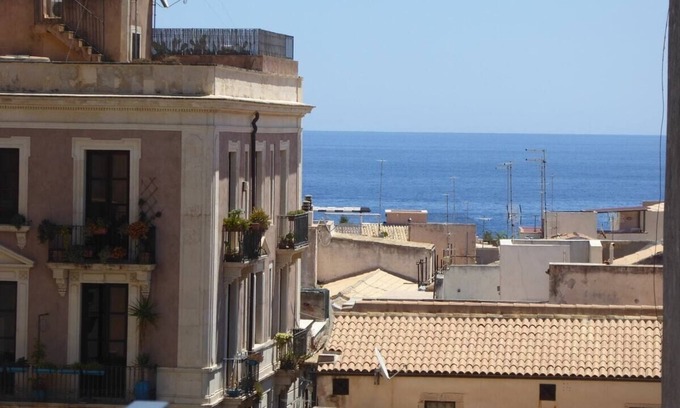Ortigia Apartment | Stunning Sea View Apartment with Breakfast in Syracuse