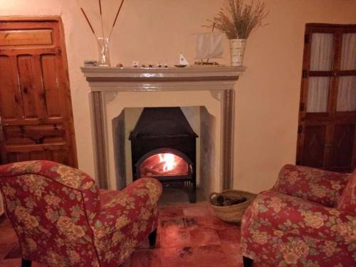 Santiago-Pontones House | Casa del Agua: Ideal Family Getaway with Pet-Friendly Perks