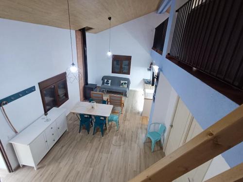 Dehesa de Santiago Ski Chalet | Casa del arroyo