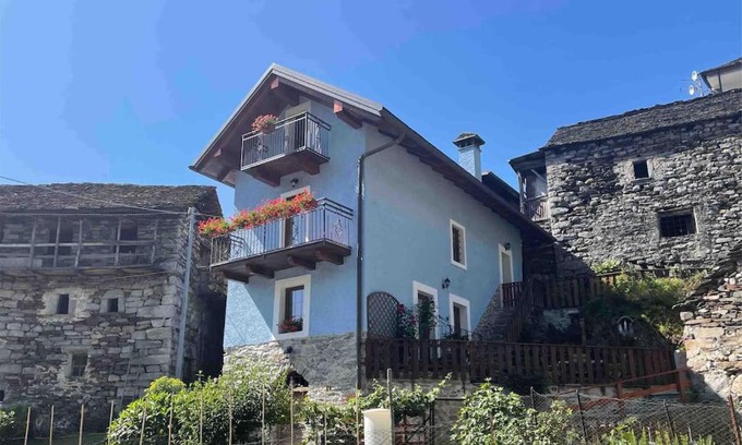 Montescheno House | Cozy CASA DEL CIOS Amidst Mountain Serenity & Nature