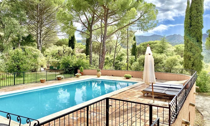 Santa Cristina de Aro Villa | Discover Casa del Cielo: Private Pool & Pet-Friendly Amenities