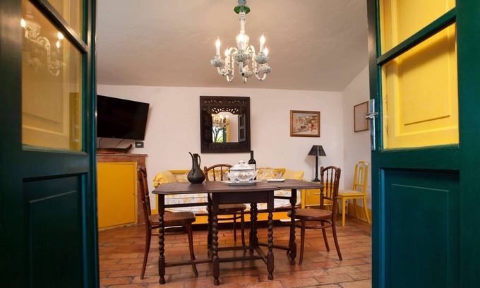 Morlupo House | Romantic Getaway at Casa del Glicine with Private Pool