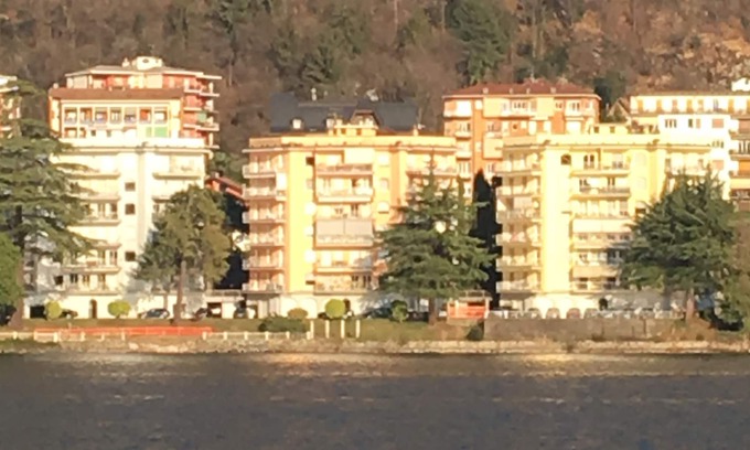 Omegna Apartment | Casa del Lago apartment in a luxurious complex on the shores of Lake Orta