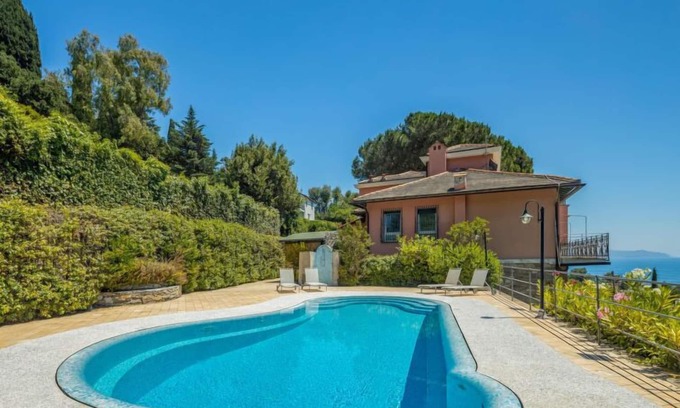 Rapallo Apartment | Relaxing Aldo II with Pool and Ocean View Awaits You