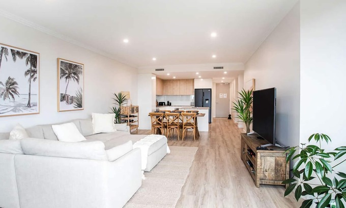 Ulladulla Apartment | Winter Special: Stay 3 Nights, Enjoy Oceanfront Comfort